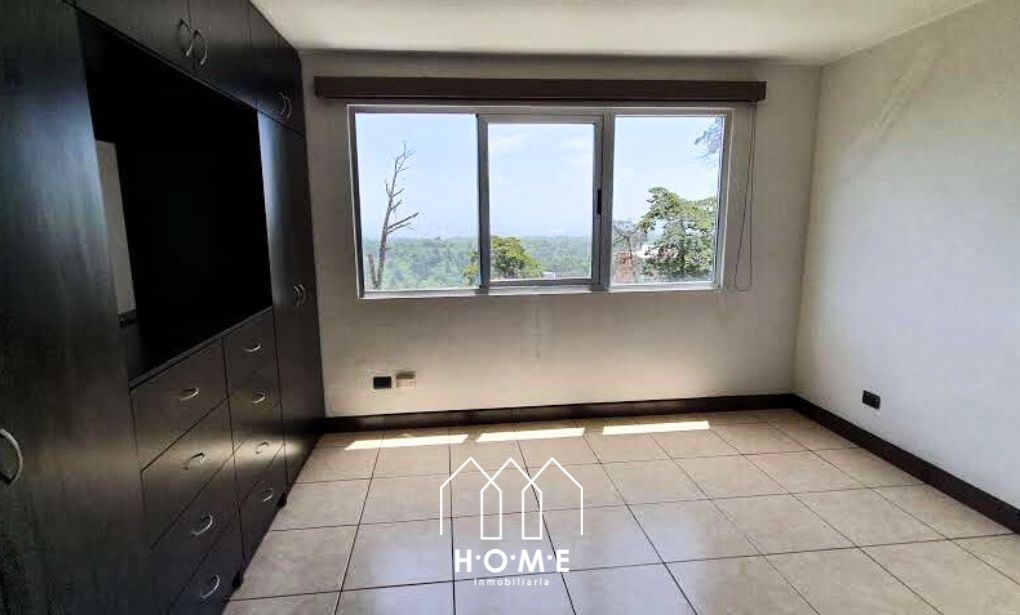 APARTAMENTO EN BOSQUES DE EUSKADI, ZONA 16