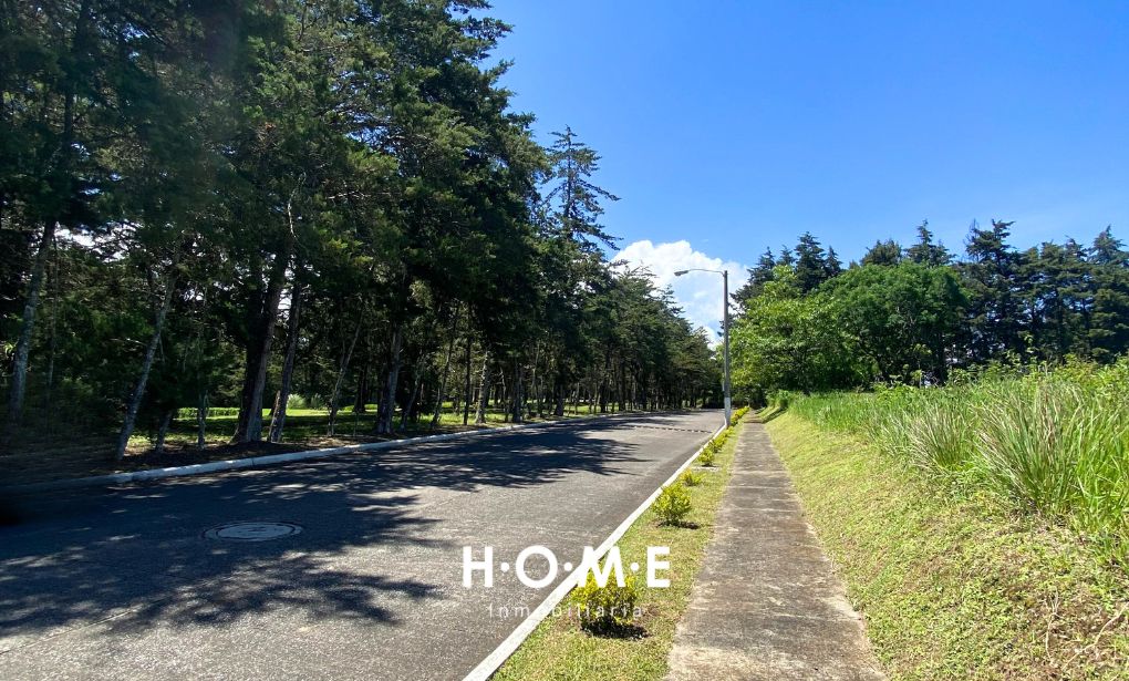 TERRENO EN CLUB ALTA VISTA, KM 27 RUTA NACIONAL 18 SAN JOSÉ PINULA