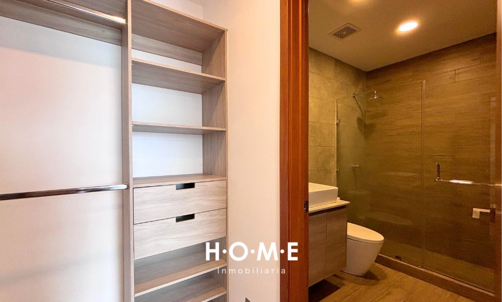 APARTAMENTO EN EDIFICIO ELEVA, ZONA 15