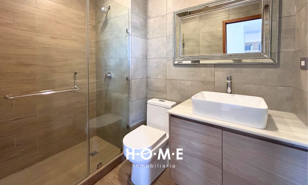 APARTAMENTO EN EDIFICIO ELEVA, ZONA 15