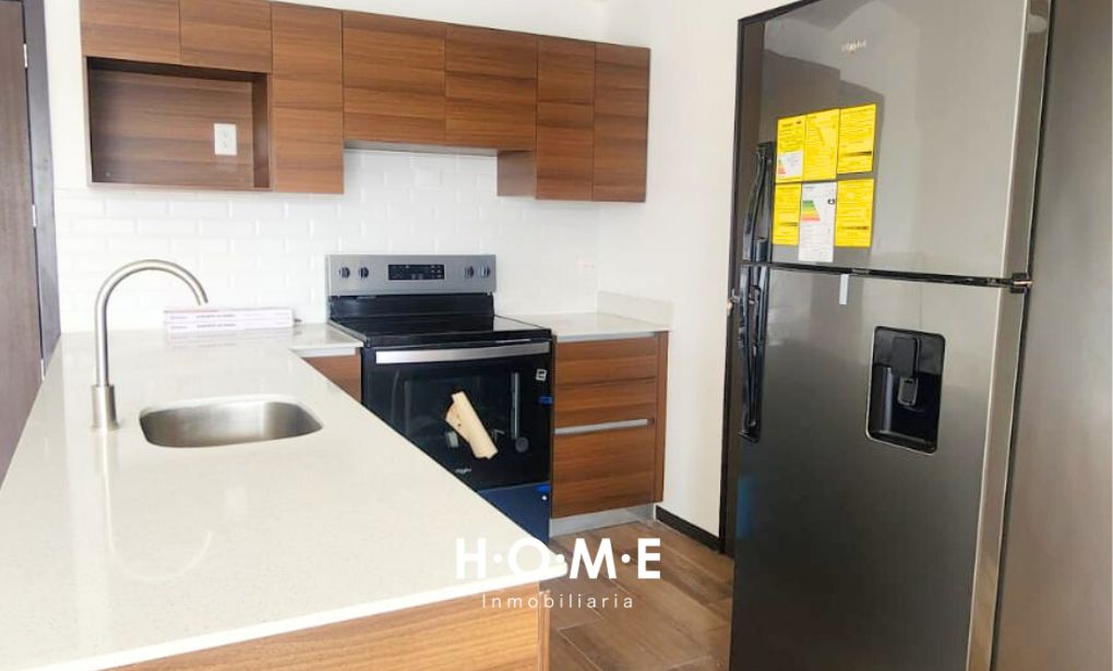 APARTAMENTO EN TORRE PAMPLONA, ZONA 13