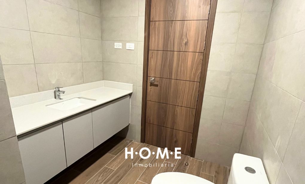 APARTAMENTO EN PARQUE 14, ZONA 14