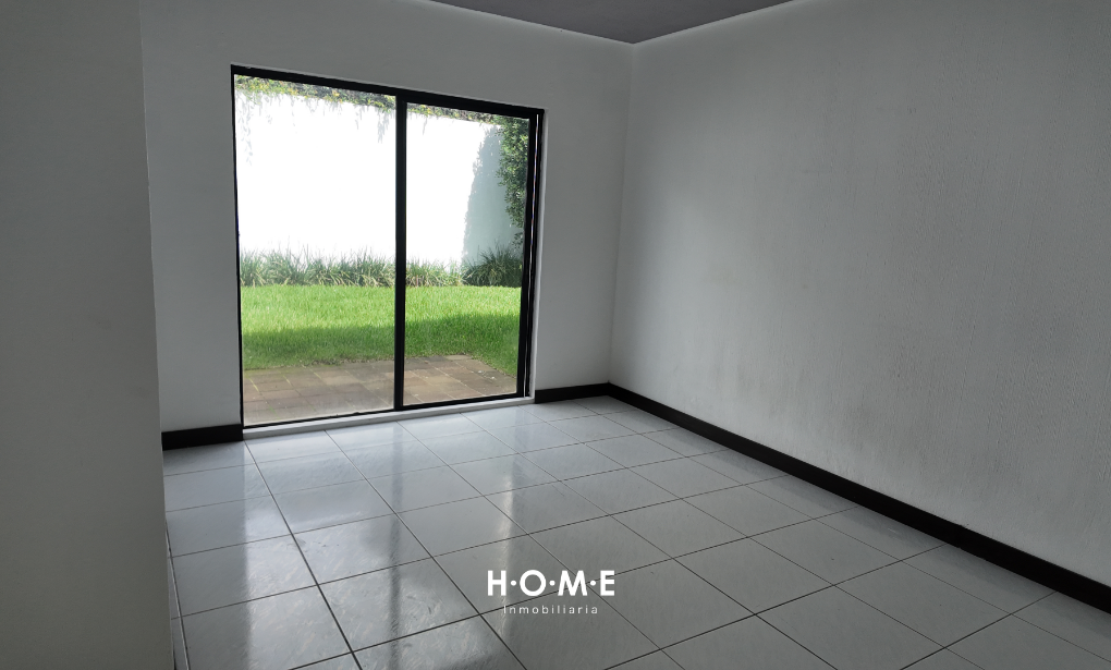 CASA EN VENTA, CONDOMINIO LA ENSENADA, MUXBAL, CAES