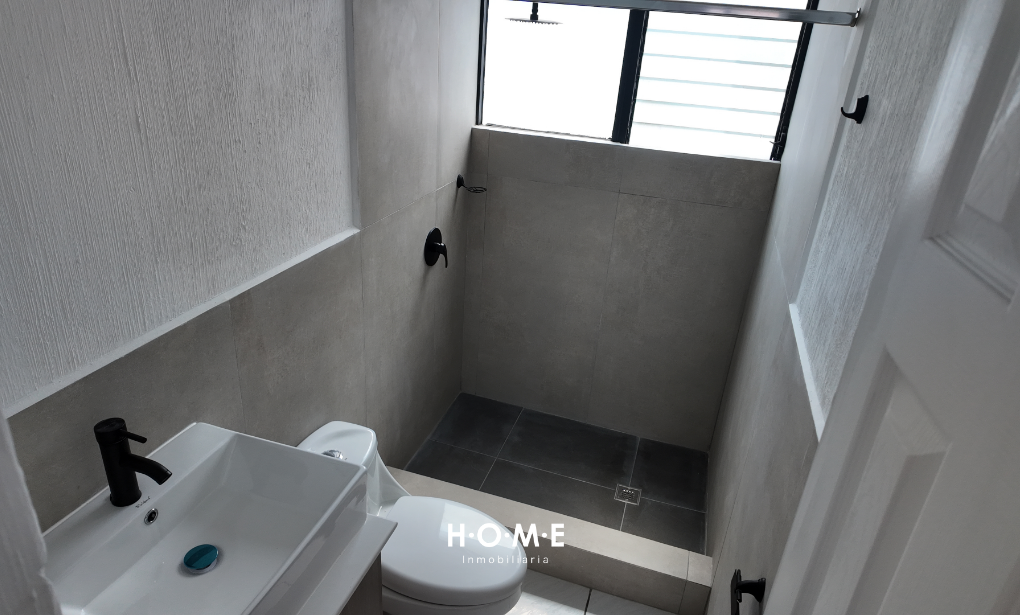 CASA EN VENTA, CONDOMINIO LA ENSENADA, MUXBAL, CAES