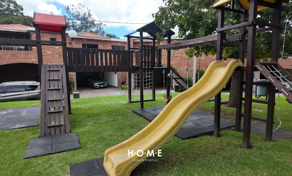 CASA EN RENTA, CONDOMINIO JARDINES DE MIRABEL, ZONA 16