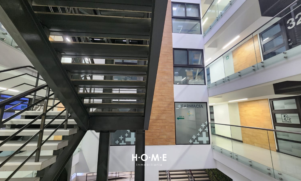 OFICINA EN RENTA, EDIFICIO ASCEND, ZONA 9