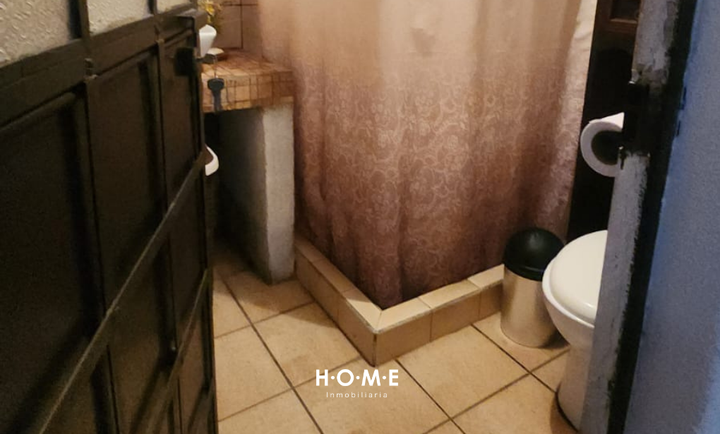 CASA EN VENTA, ZONA 5, COLONIA LA LABOR