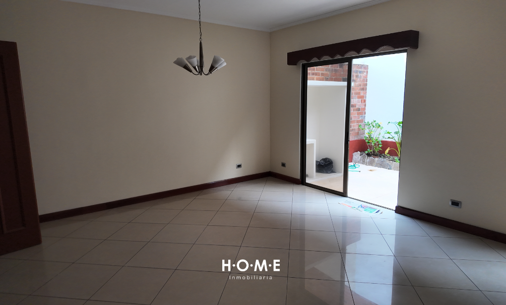 CASA EN RENTA, CONDOMINIO JARDINES DE MIRABEL, ZONA 16