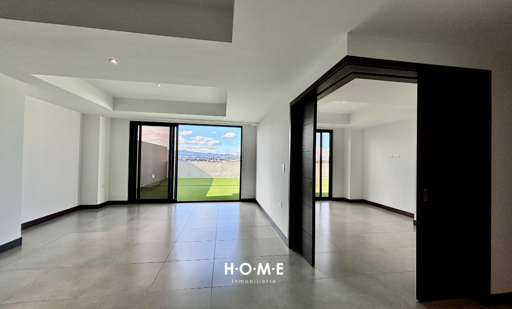 PENTHOUSE A LA VENTA, ZONA 13, ELEMENTO SUR
