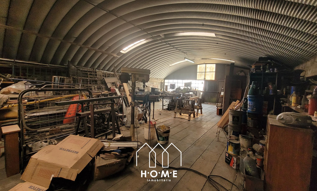 BODEGA EN RENTA, ZONA 8