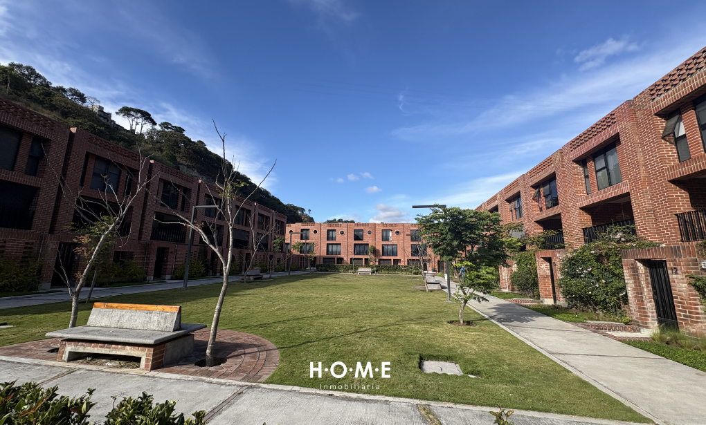 Casa en Venta Zona 13, Iridia Home