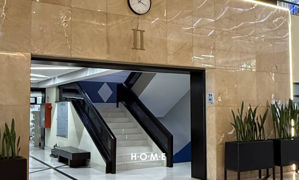 Oficina en Renta Centro Empresarial Zona 10