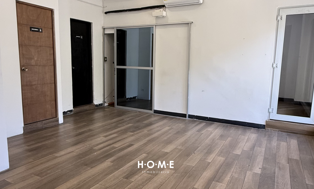 Oficina en Renta Edificio La Galeria Zona 9